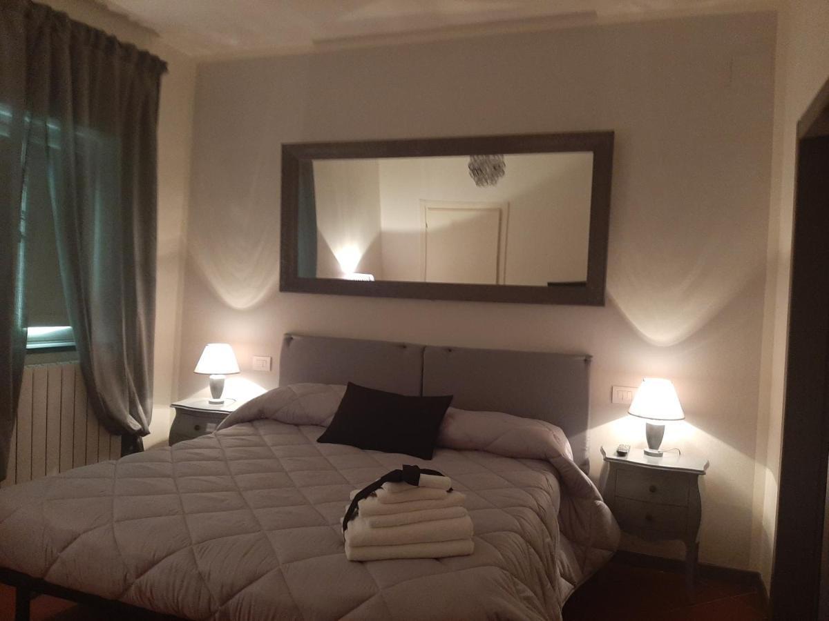 B&B Principe Calaf 3 Лукка Экстерьер фото