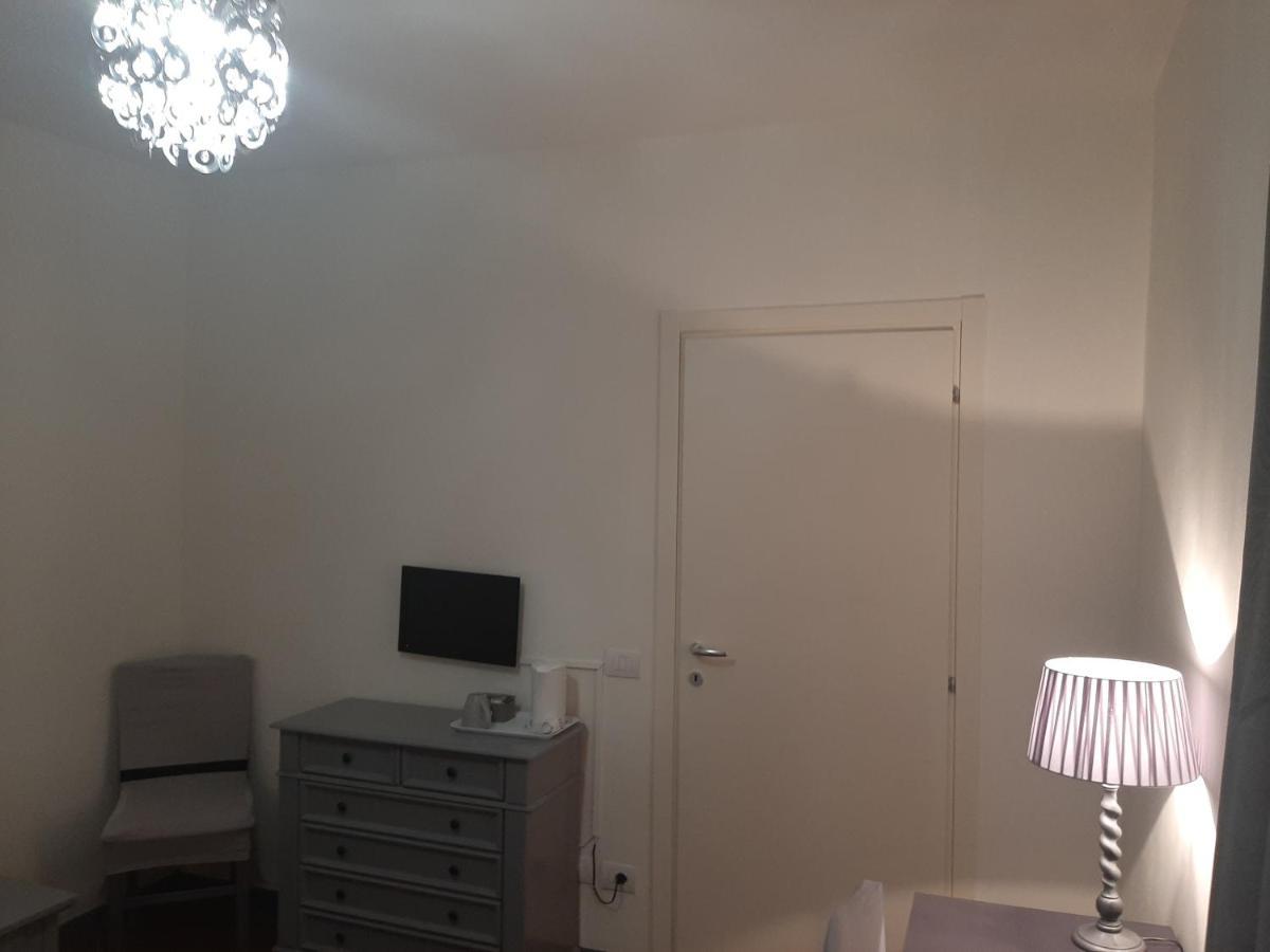B&B Principe Calaf 3 Лукка Экстерьер фото